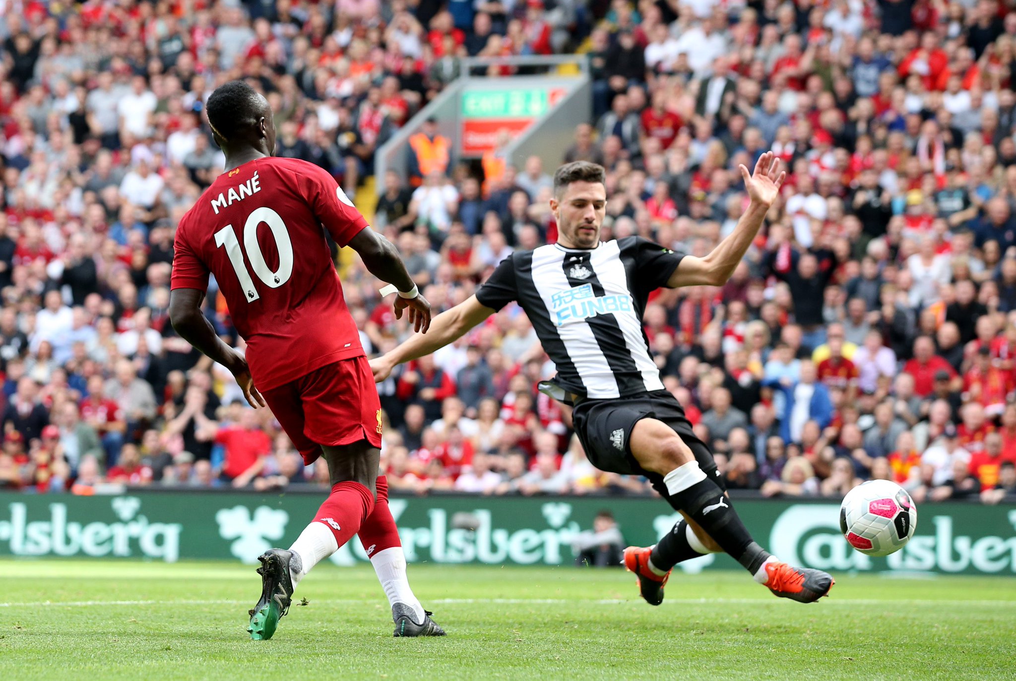 不仅仅依靠 不仅仅依靠